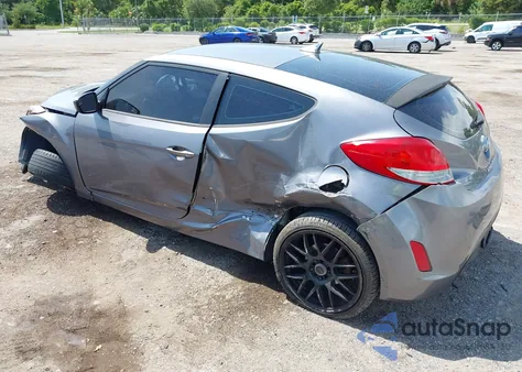 2014 Hyundai Veloster Base W/Black z USA, uszkodzony, nr VIN KMHTC6AD0EU204625